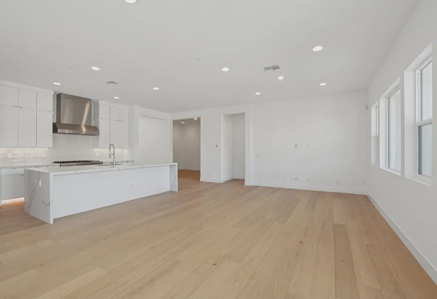 Great Room - 6 of 15