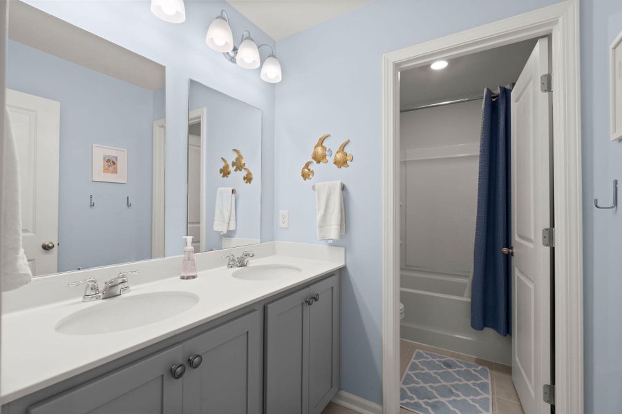 Furnished interior view inside a new home in The Ponds, Summerville (Image 12). Furnished interior view inside a new home in The Ponds, Summerville (Image 12).