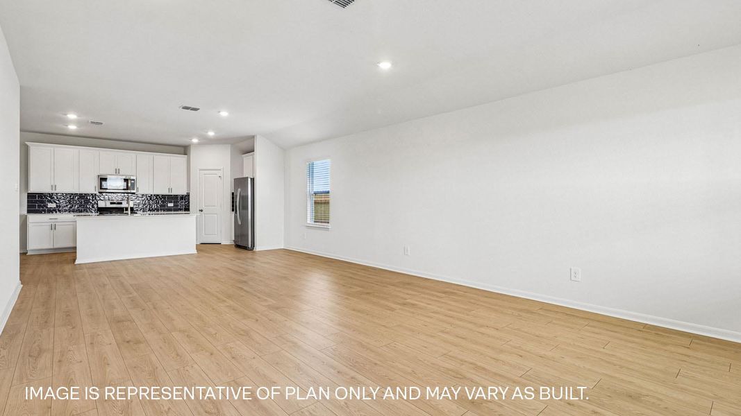 Representative unfurnished interior of a home built from the The Gaven by D.R. Horton in Briarwood, Elgin (Image 19).