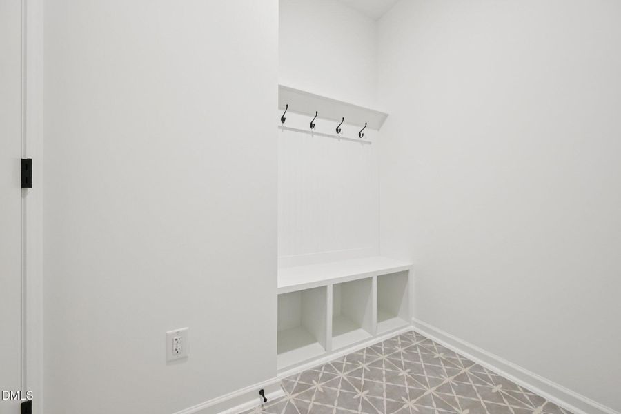 24-web-or-mls-Fetching Pl-S2503-024