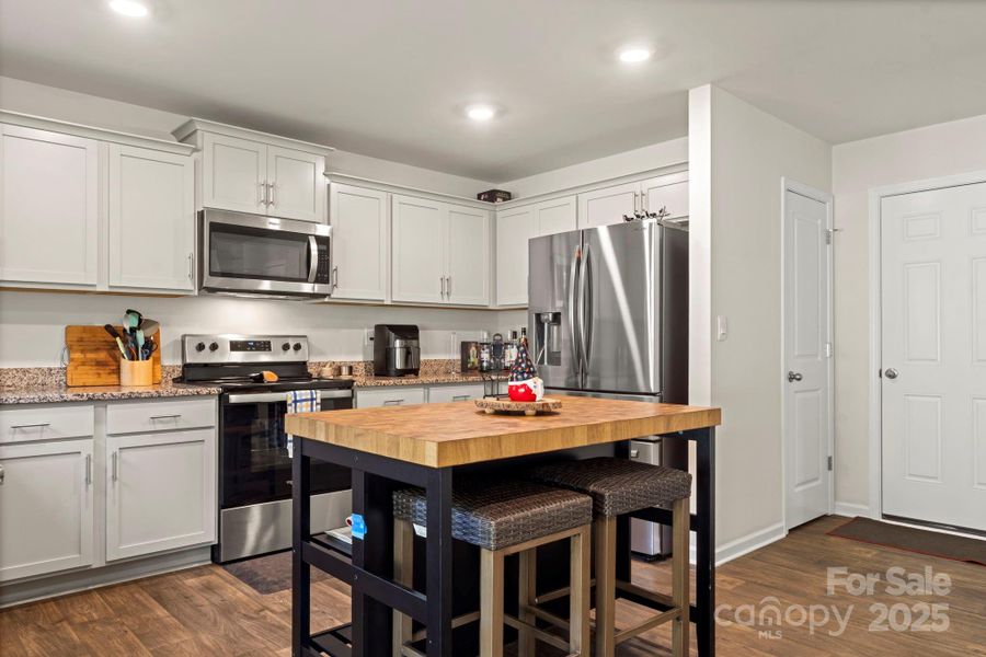 Furnished interior view inside a new home in Mills at Long Creek, Dallas (Image 6).