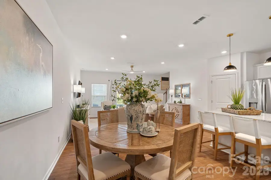 Breakfast Room