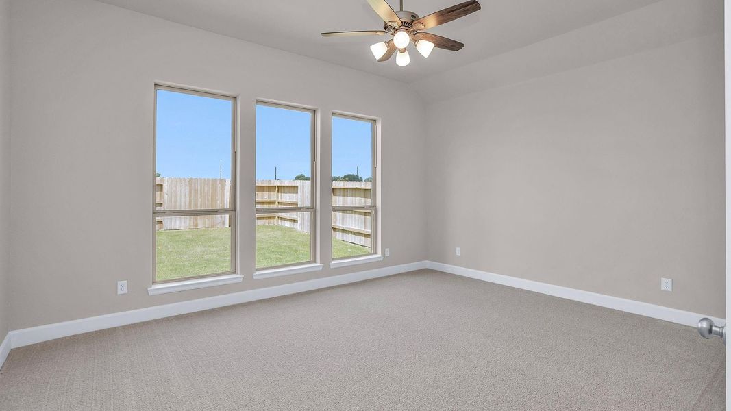 Spacious, unfurnished interior of a new home in Everly, Hockley (Image 11).