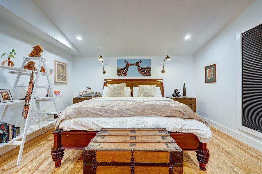 Generously sized primary suite accommodates a king sized bed. 94 San Saba St Austin TX 78702 MLS# 7207900