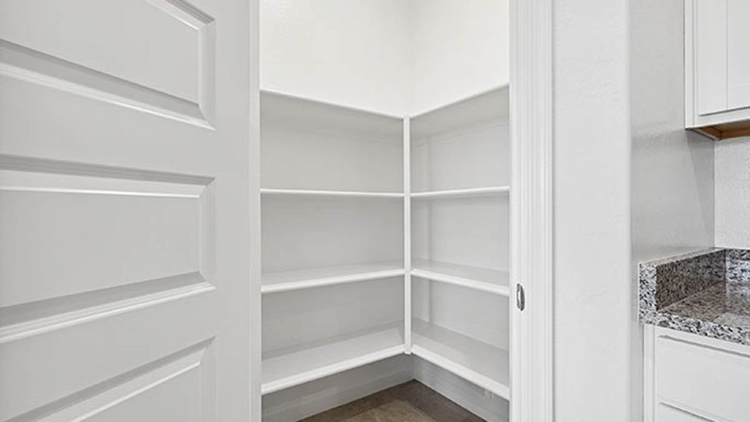 Spacious, unfurnished interior of a new home in Anthem at Merrill Ranch, Florence (Image 23).