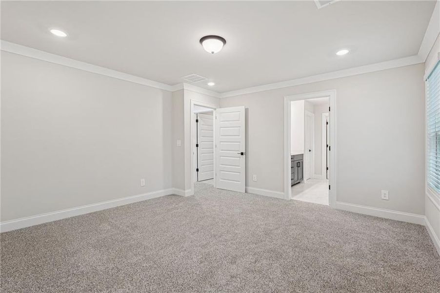 Spacious, unfurnished interior of a new home in Hemingway - Reserve Series, Cumming (Image 46).