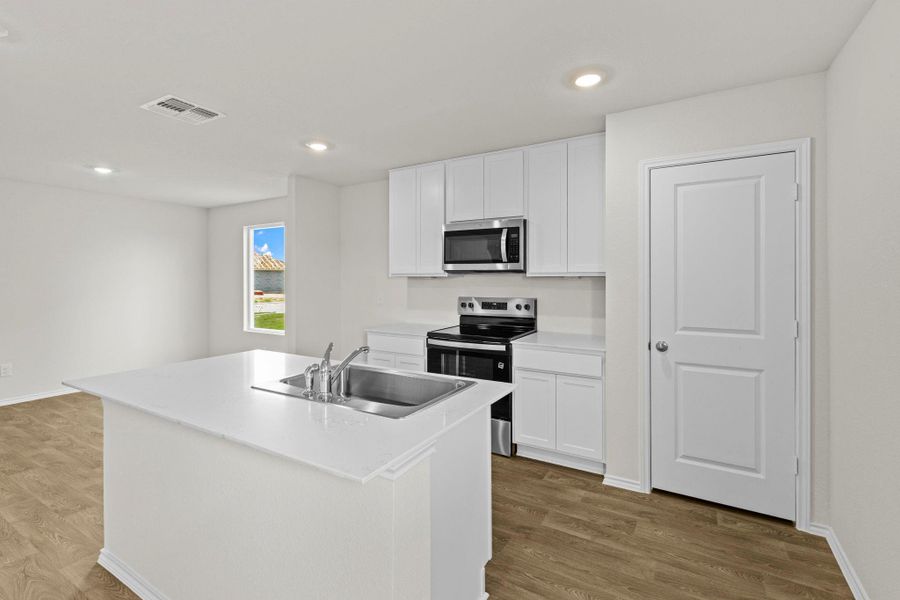 Furnished interior view inside a new home in Ladera, Luling (Image 11). Furnished interior view inside a new home in Ladera, Luling (Image 11).