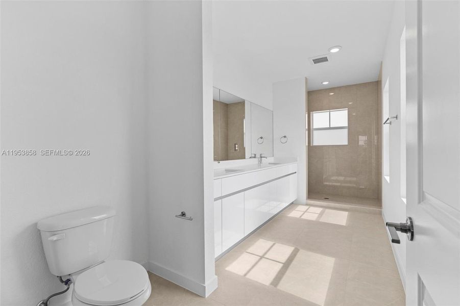 Furnished interior view inside a new home in , Homestead (Image 7).