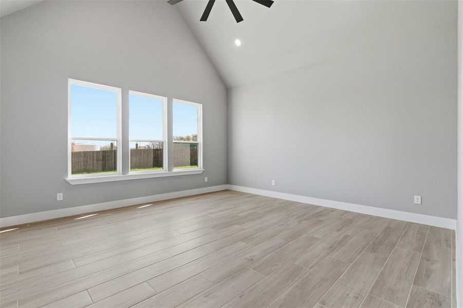 Spacious, unfurnished interior of a new home in , Fort Worth (Image 21).
