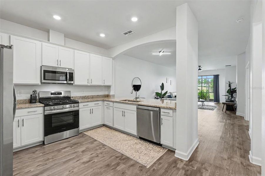 Furnished interior view inside a new home in , Bradenton (Image 18).