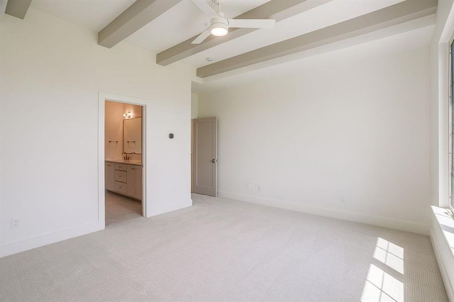 Spacious, unfurnished interior of a new home in , Fort Worth (Image 24).