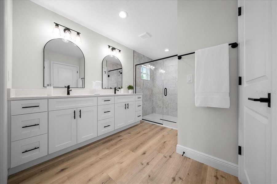 Furnished interior view inside a new home in , Ocala (Image 18).