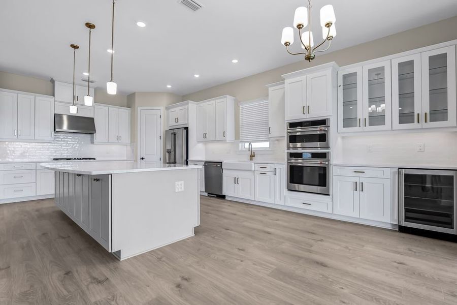 Furnished interior view inside a new home in Esplanade at Starling, Punta Gorda (Image 6). Furnished interior view inside a new home in Esplanade at Starling, Punta Gorda (Image 6).