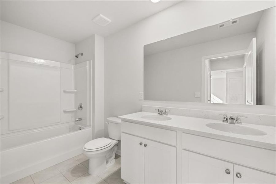 Furnished interior view inside a new home in Falcon Landing, Gainesville (Image 11).