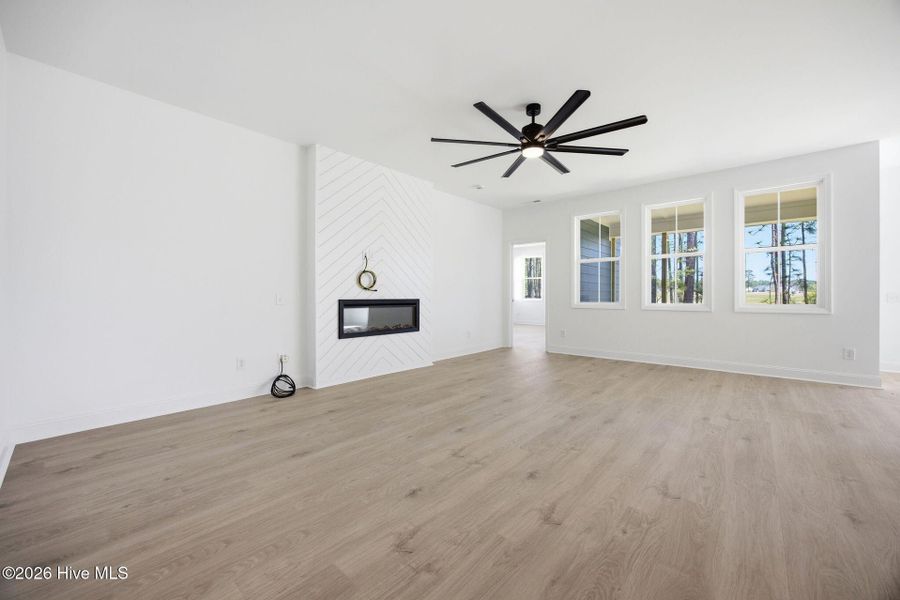 Spacious, unfurnished interior of a new home in Legacy Lakes, Aberdeen (Image 14).