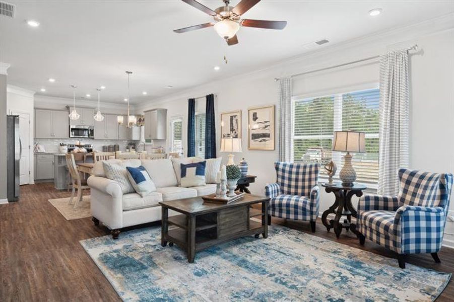 Furnished interior view inside a new home in Victoria Heights, Dallas (Image 16).