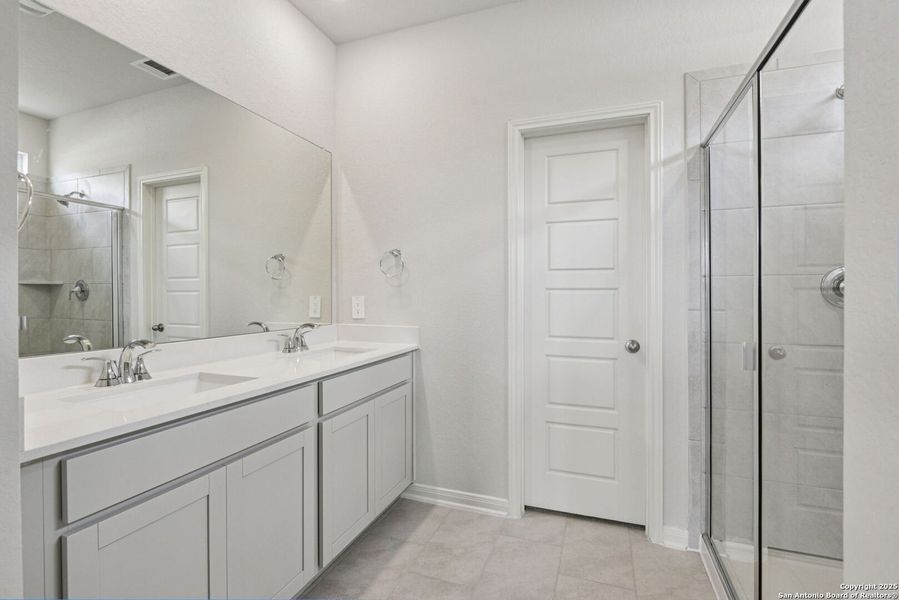 Furnished interior view inside a new home in Estancia Ranch - Premier Series, San Antonio (Image 11). Furnished interior view inside a new home in Estancia Ranch - Premier Series, San Antonio (Image 11).