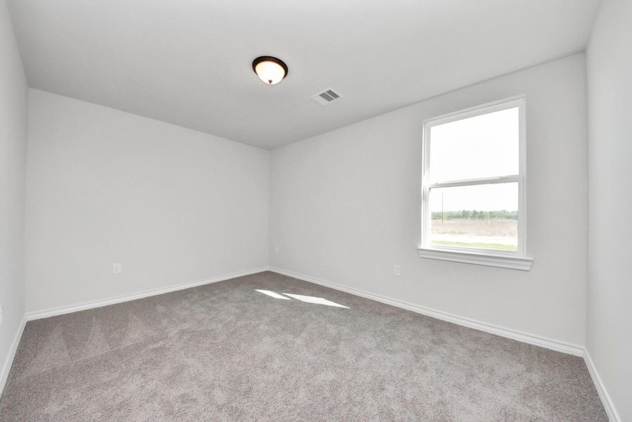 Spacious, unfurnished interior of a new home in Hill & Dale Ranch, Splendora (Image 42).