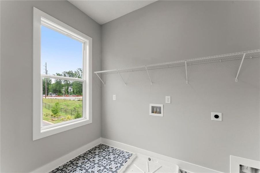 Spacious, unfurnished interior of a new home in West Town, Atlanta (Image 46).
