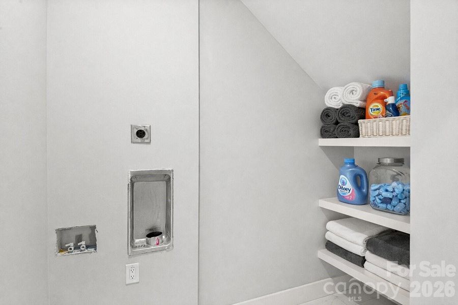 Virtually Staged