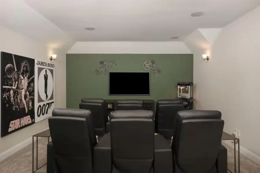 Photo of Pulte model home with same floor plan, not of actual home listed. Photo of Pulte model home with same floor plan, not of actual home listed.