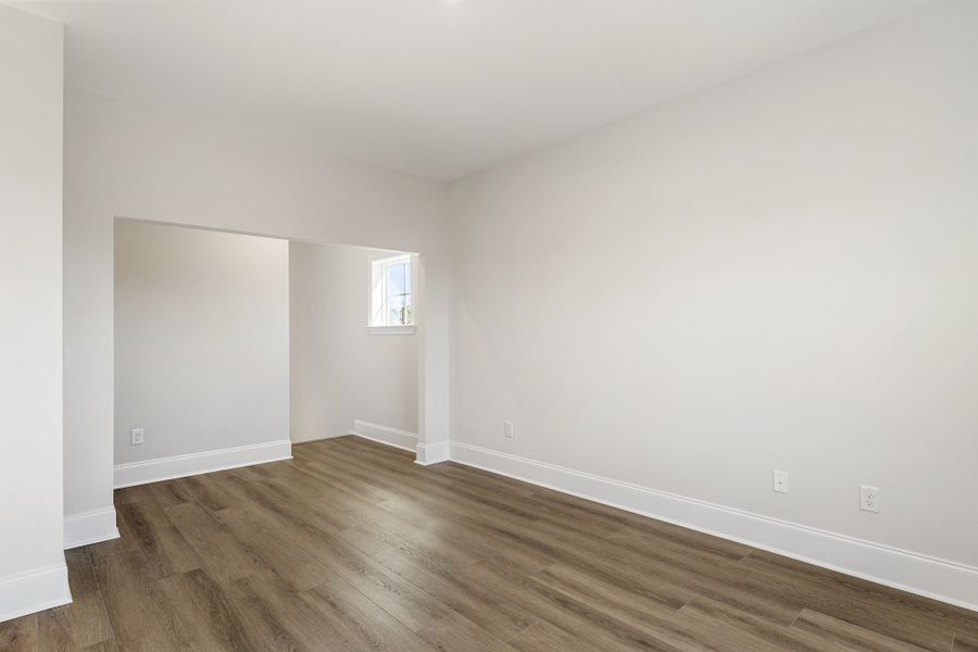 Spacious, unfurnished interior of a new home in Lakeside Saluda, Greenville (Image 26). Spacious, unfurnished interior of a new home in Lakeside Saluda, Greenville (Image 26).