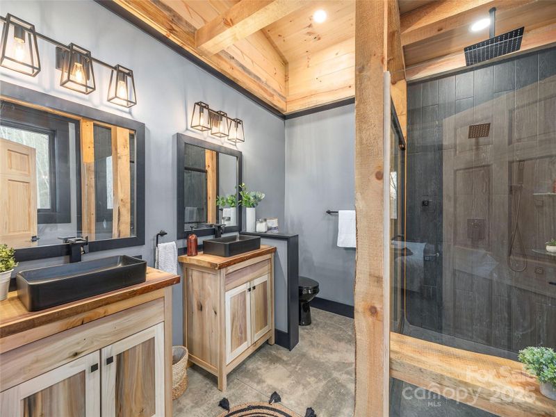 Furnished interior view inside a new home in , Waynesville (Image 9).