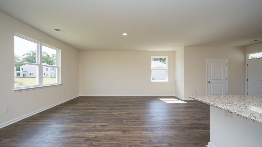 Spacious, unfurnished interior of a new home in The Pines at Blake Farm, Wilmington (Image 19).