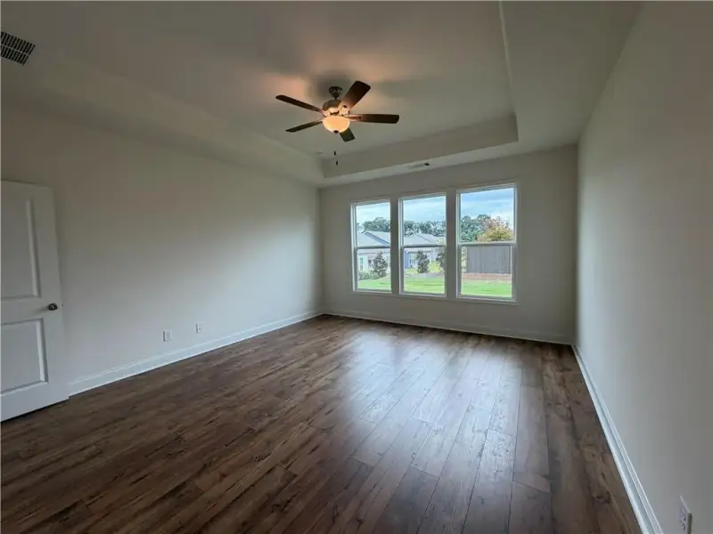 Spacious, unfurnished interior of a new home in , Jefferson (Image 31). Spacious, unfurnished interior of a new home in , Jefferson (Image 31).