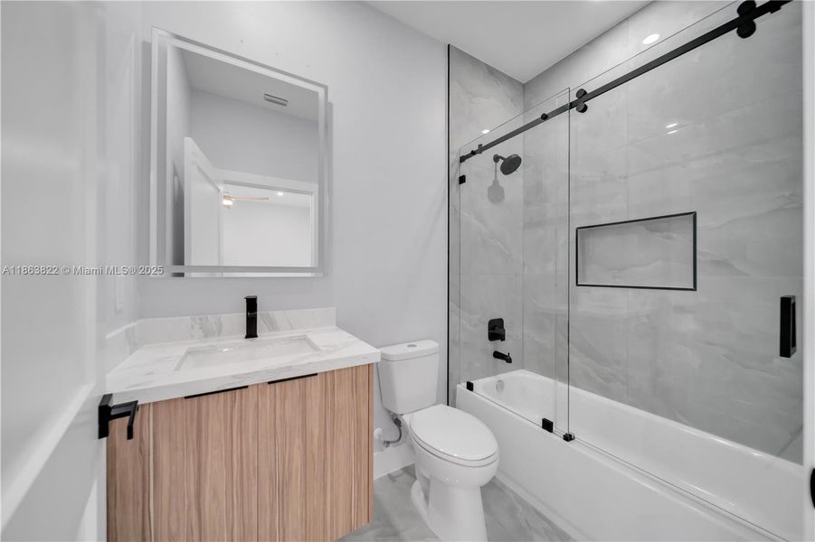 Furnished interior view inside a new home in , Cape Coral (Image 11). Furnished interior view inside a new home in , Cape Coral (Image 11).