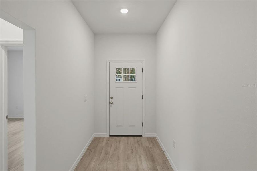 Spacious, unfurnished interior of a new home in , Sorrento (Image 25).