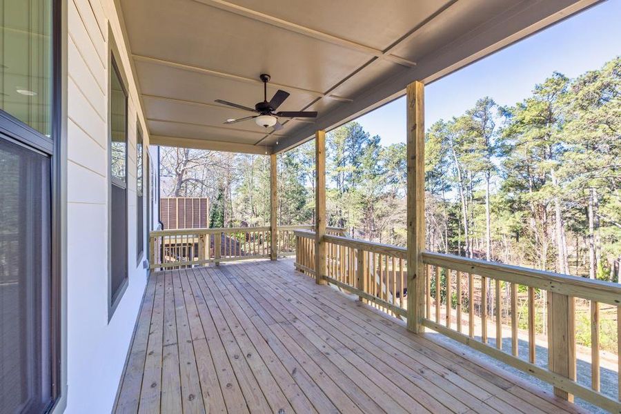Exterior details and patio area of a home in Livingstone Park, Kennesaw (Image 3).