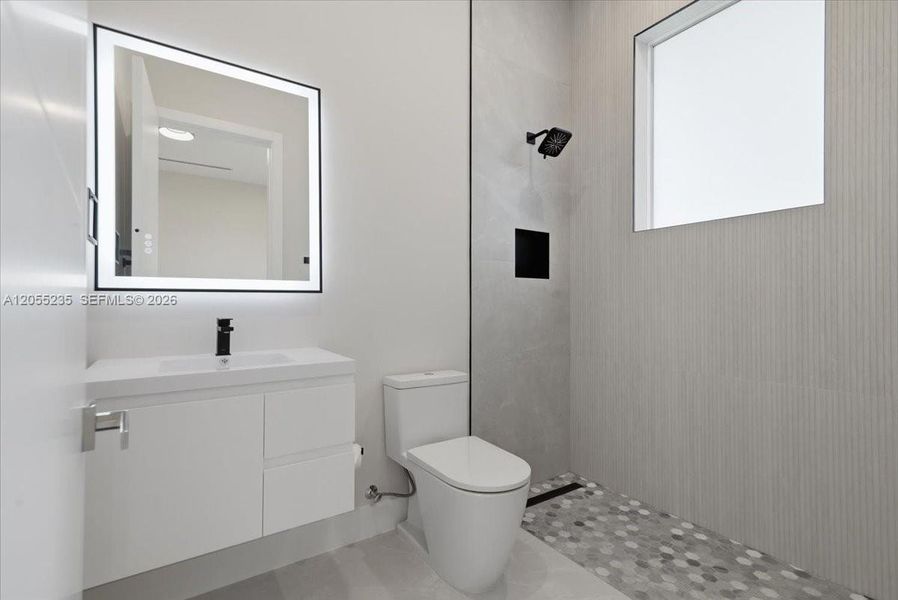 Furnished interior view inside a new home in , Miami (Image 51). Furnished interior view inside a new home in , Miami (Image 51).
