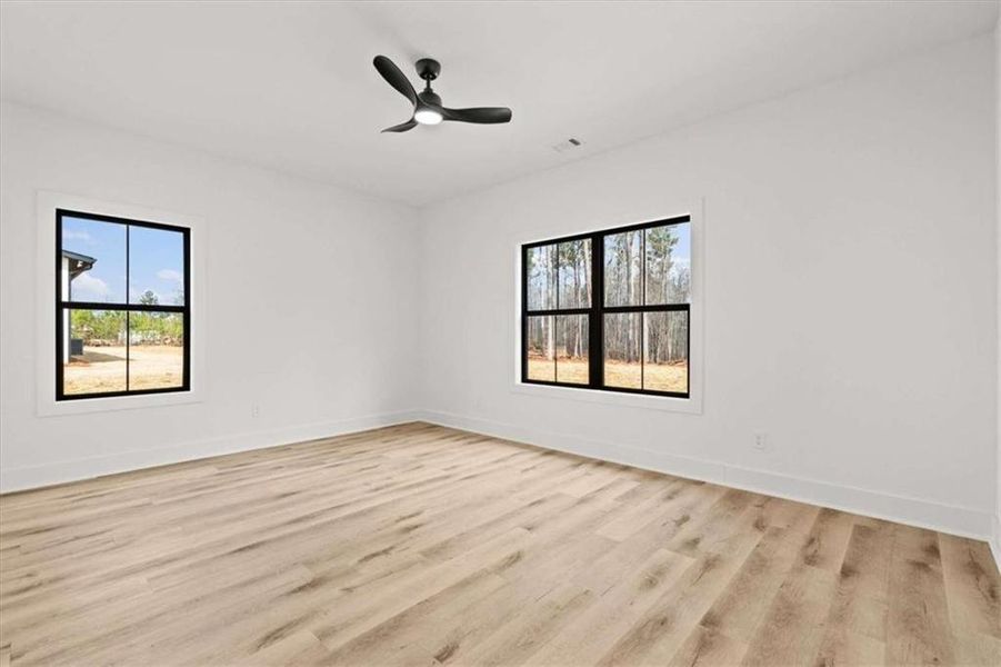 Spacious, unfurnished interior of a new home in , Waco (Image 36).
