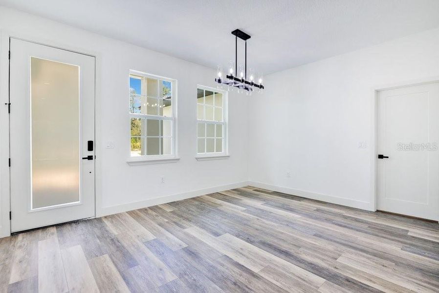 Spacious, unfurnished interior of a new home in , Eustis (Image 14).