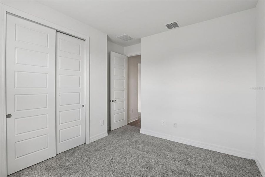 Spacious, unfurnished interior of a new home in , Punta Gorda (Image 30).