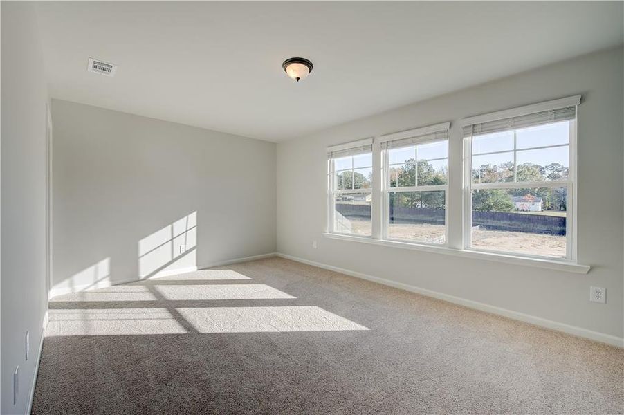 Spacious, unfurnished interior of a new home in Abbotts Crossing, Conyers (Image 18).