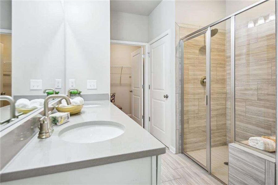 Furnished interior view inside a new home in Creekwood, Powder Springs (Image 12).