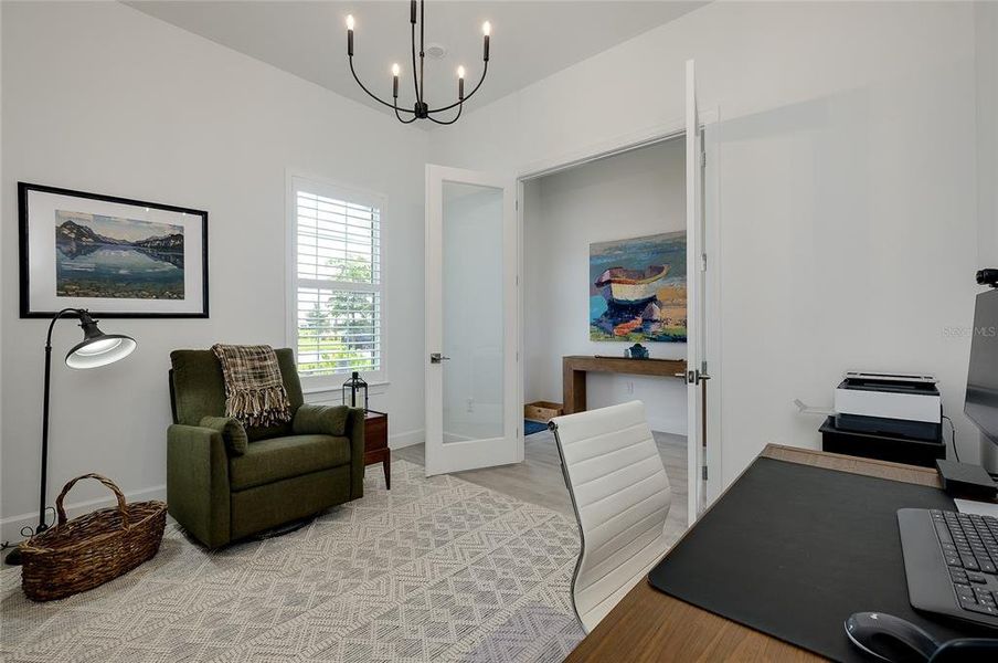Furnished interior view inside a new home in , Englewood (Image 41).