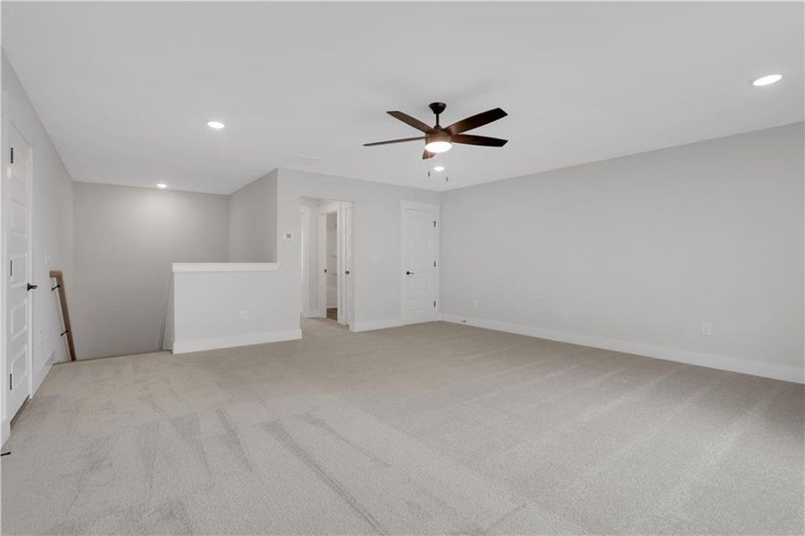 Spacious, unfurnished interior of a new home in Twin Lakes, Hoschton (Image 19).