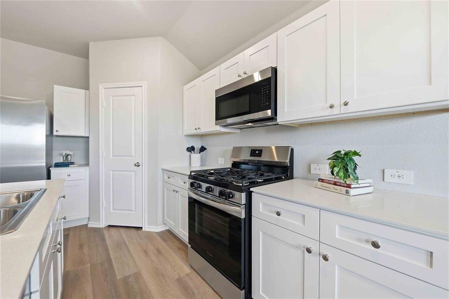 Furnished interior view inside a new home in Dry Creek, Bridgeport (Image 29).