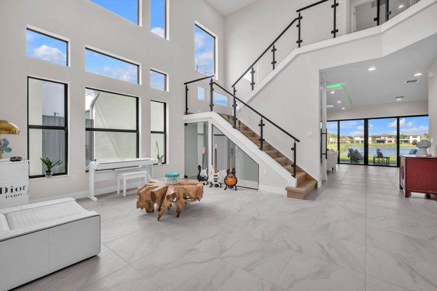 Furnished interior view inside a new home in , Boca Raton (Image 13).