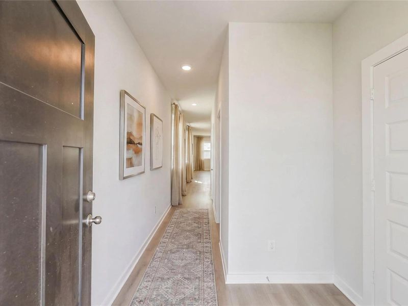 Spacious, unfurnished interior of a new home in Spring Branch Crossing, Conroe (Image 20).