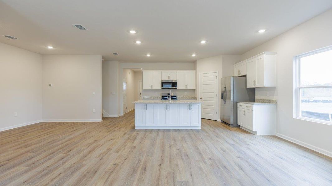 Image 31 representing the Plan by D.R. Horton in Greystone, Crawfordville, FL. Image 31 representing the Plan by D.R. Horton in Greystone, Crawfordville, FL.