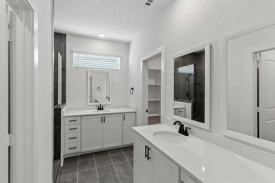 Furnished interior view inside a new home in Rose Hill, San Antonio (Image 5).