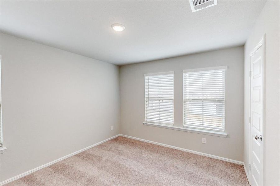 Spacious, unfurnished interior of a new home in Mobberly Farms, Pilot Point (Image 26). Spacious, unfurnished interior of a new home in Mobberly Farms, Pilot Point (Image 26).