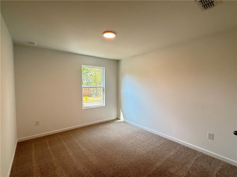 Spacious, unfurnished interior of a new home in Leydenview, Mableton (Image 37).