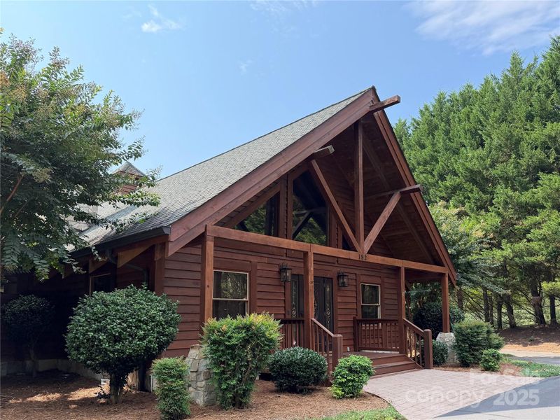 Anchors Landing clubhouse