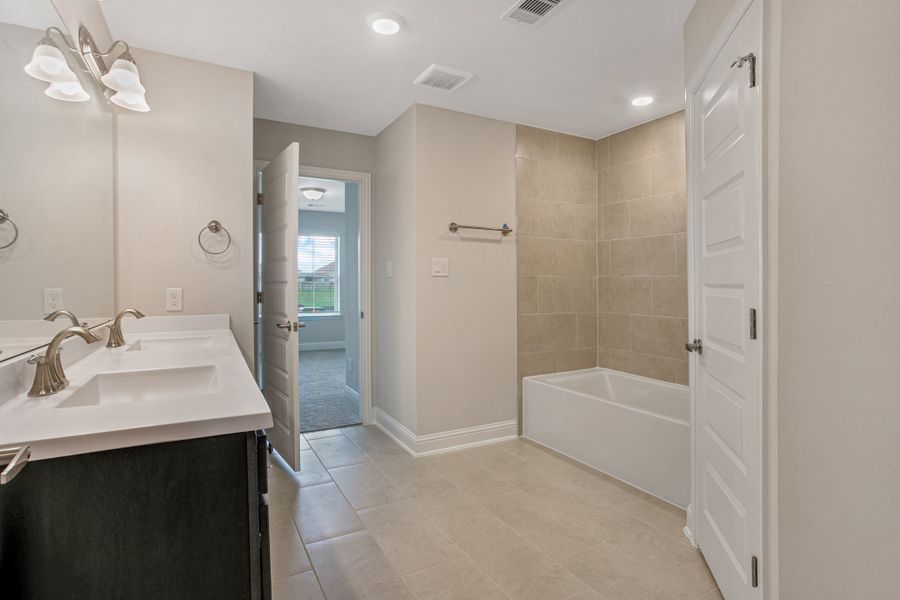 Furnished interior view inside a new home in Bayou Maison, Dickinson (Image 13).