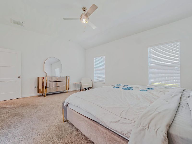 Furnished interior view inside a new home in , Katy (Image 15).